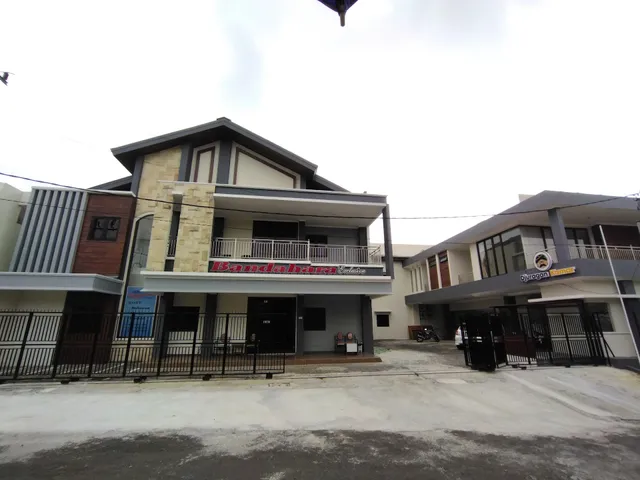 Djuragan Kamar Bandahara