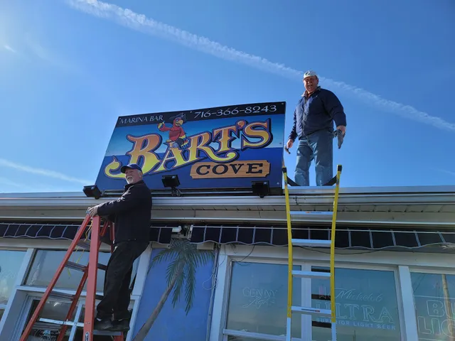 Barts Cove Marina and Bar