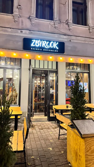 Zbyrcok Restauracja