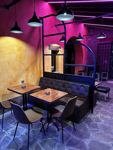 4:28 Cafè Restaurant Pub