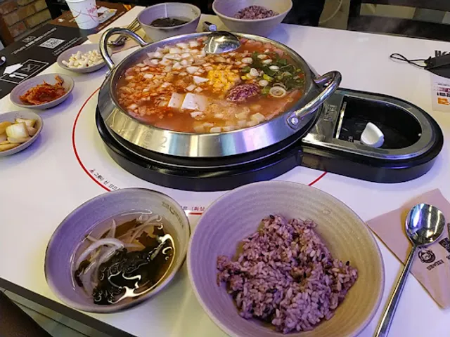 킹콩부대찌개 하남현대미사점