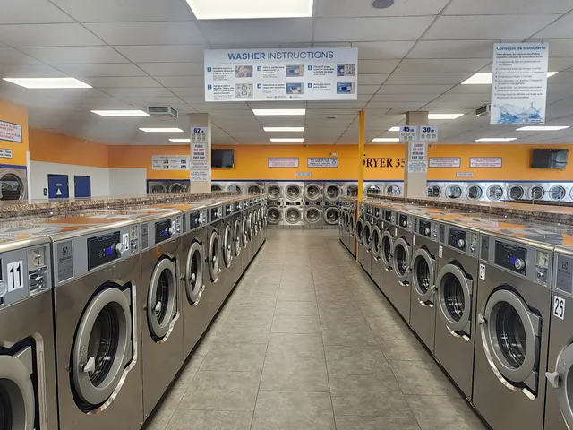 24 HR LAVANDERIA