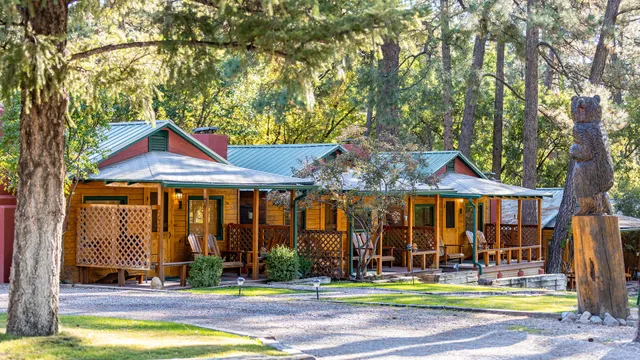 Ruidoso Lodge Cabins