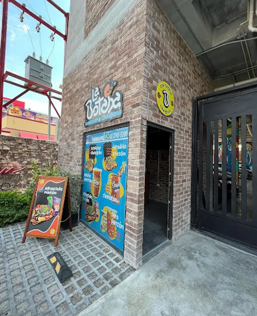 La Botana - Cevichería Chingona Tec