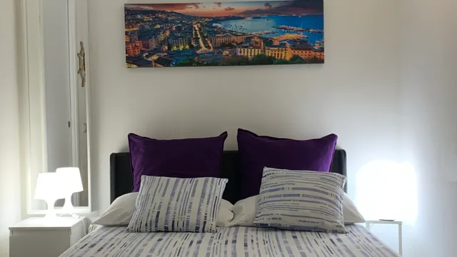 LA CASETTA AI GRADONI DI CHIAIA