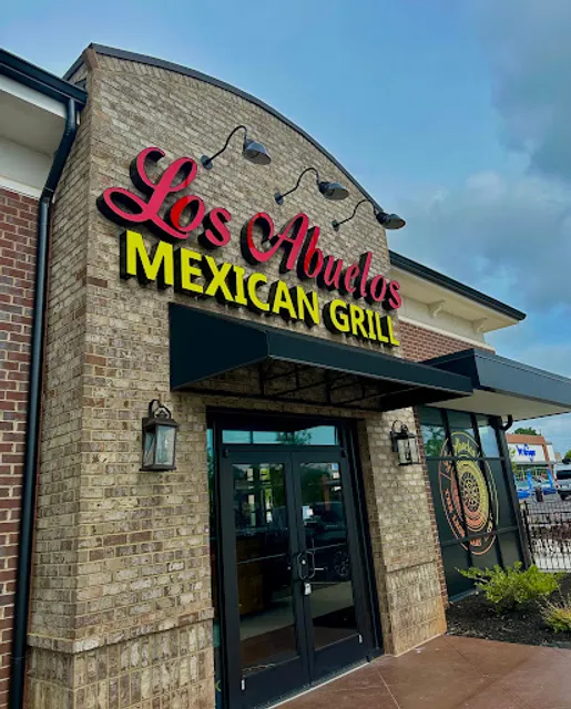 Los Abuelos Mexican Grill