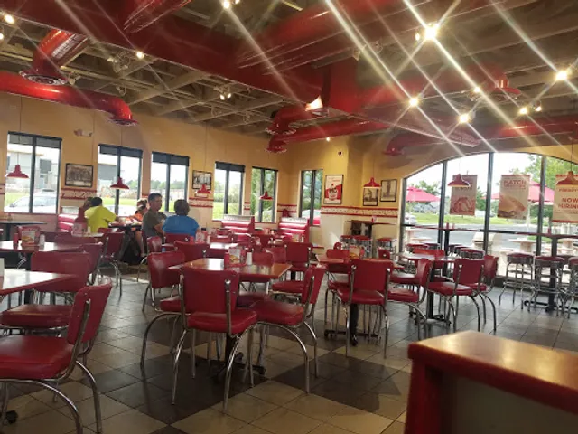 Freddy's Frozen Custard & Steakburgers