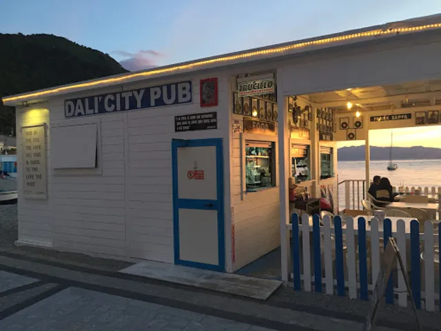 Dalì City Pub Scilla