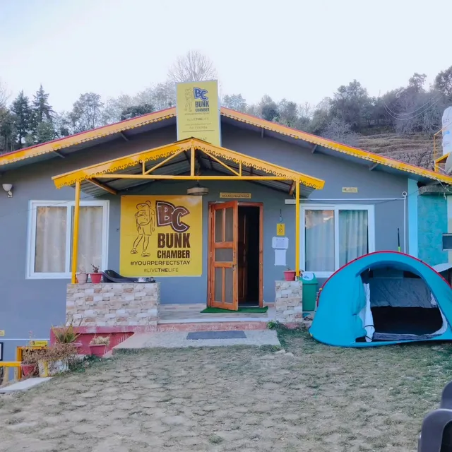 Bunk chamber Mukteshwar