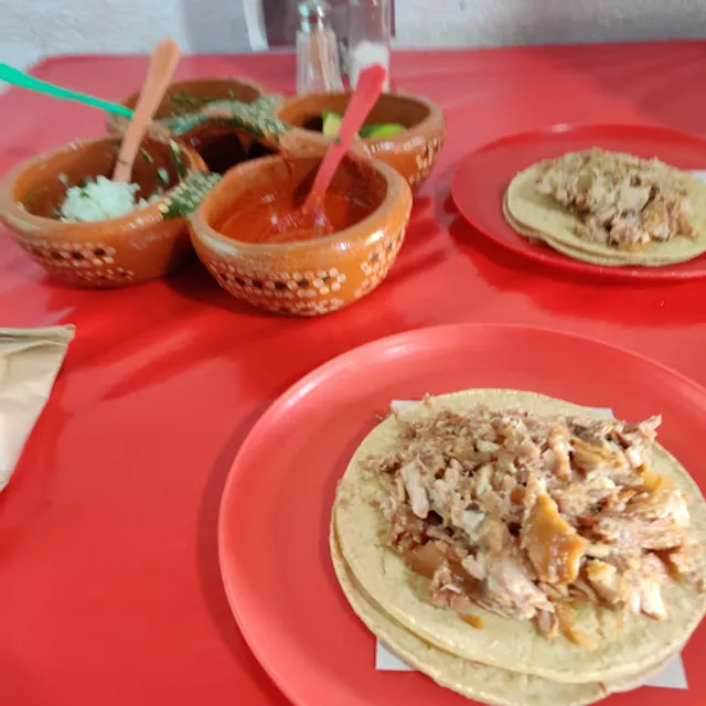 Carnitas El Oso Mañoso