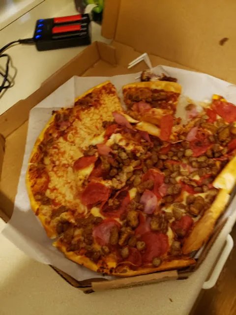 Mazzio’s Pizza & Wings