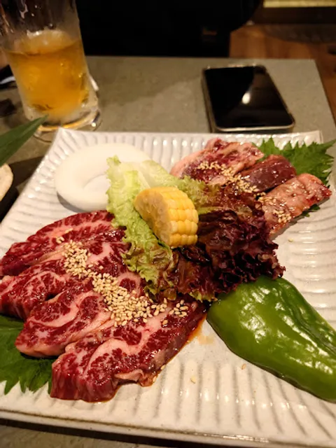 焼肉 彩華