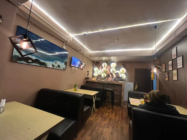 Palate tender bar and restaurant