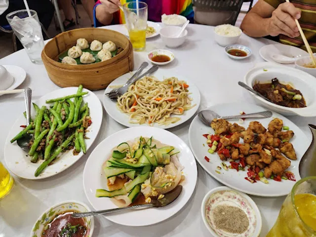 ครัวปักกิ่ง - 北京餐厅 - Khrua Paking