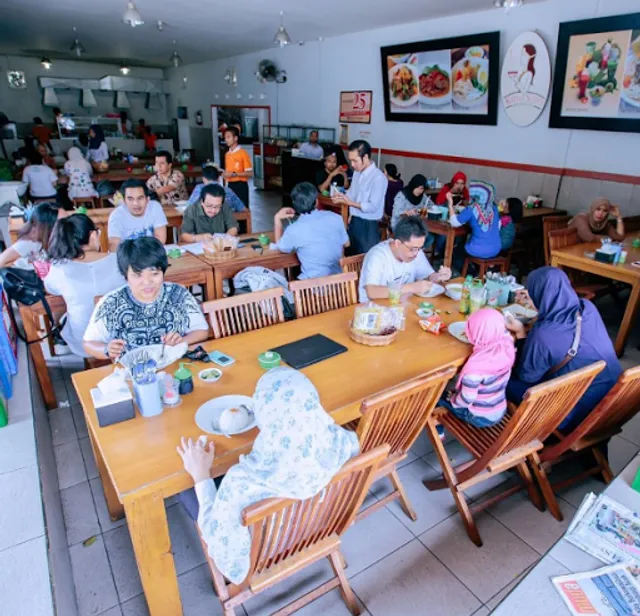 Kedai Soto Ibu Rahayu