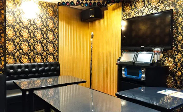 Karaokekan Uenoekimaeten