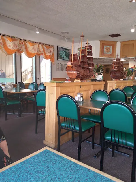 Happy Family Restaurant