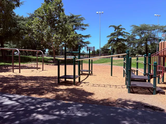 Davis Community Park