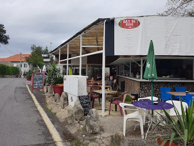 BAT BI HIRU RESTauBAR