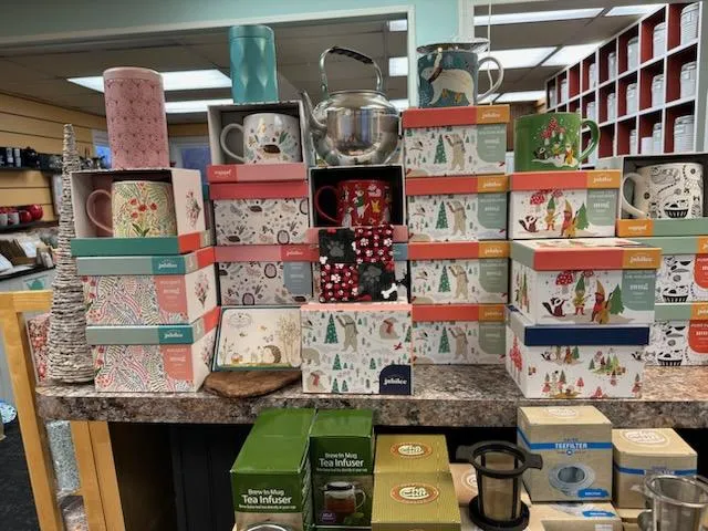 Divinitea® Premium Organic Loose Leaf Teas & Herbs