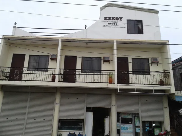 S and T Tourist Inn (Kekoy’s)