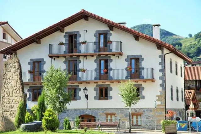 Hostal Rural Lopenea Ostatua