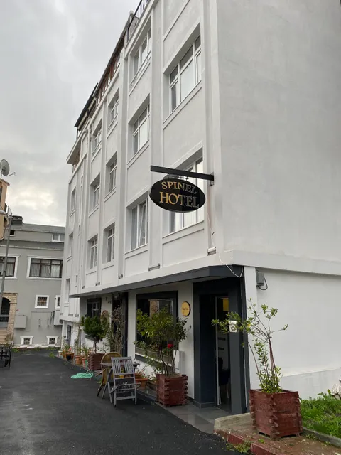 Spinel Hotel