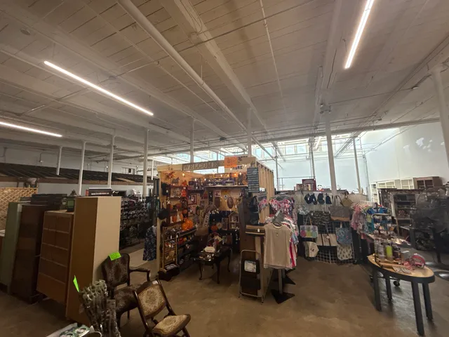 Daisy’s Marketplace