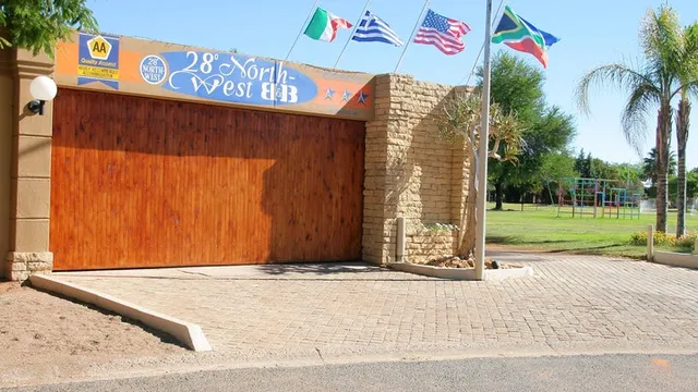 28° North West Guesthouse - Accommodation
