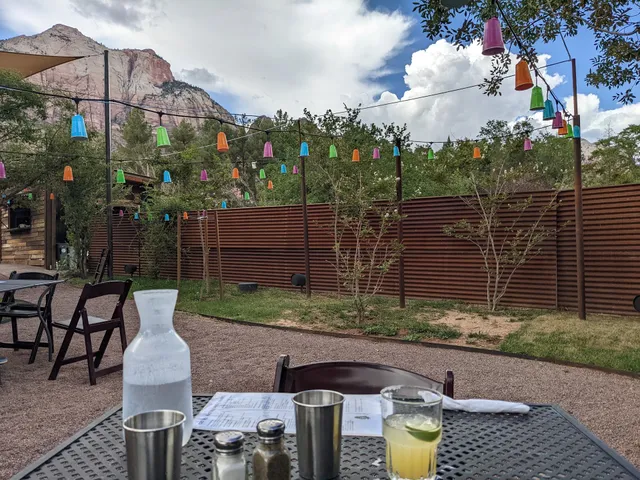 Bit & Spur Restaurant & Saloon