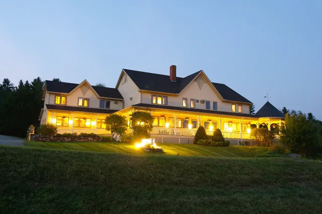 WilloughVale Inn & Cottages