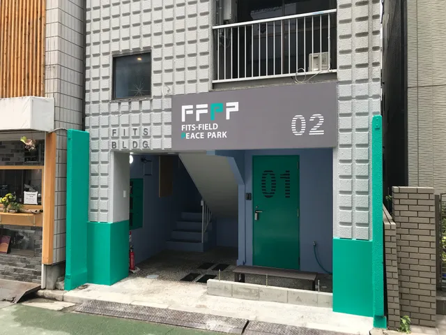 Fits-Field-PEACEPARK