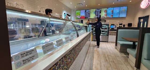 D Spot Desserts Manning Edmonton