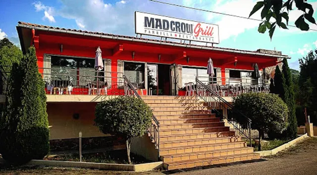 Mad Crow Grill