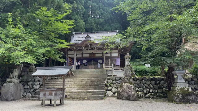 どぶろく祭りの館