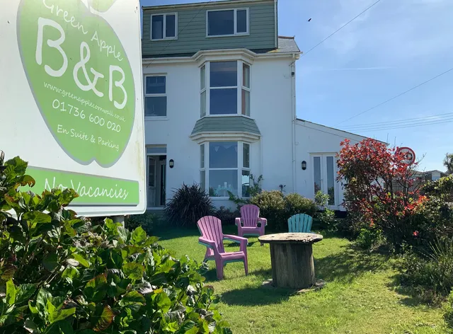 Green Apple Bed & Breakfast