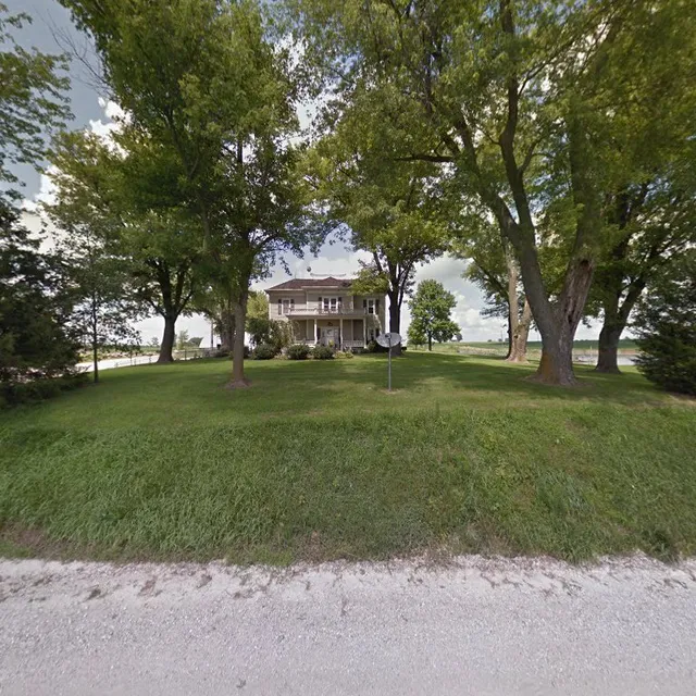 Gray House Bed & Breakfast