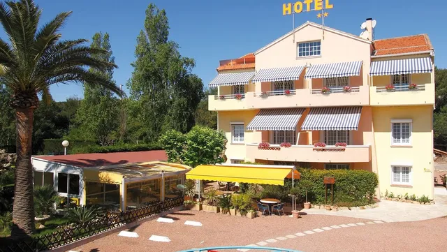 Logis Hôtel l'Esterella