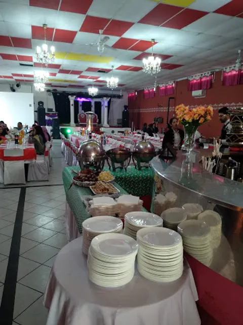 Saini palace bar & restautante indiano