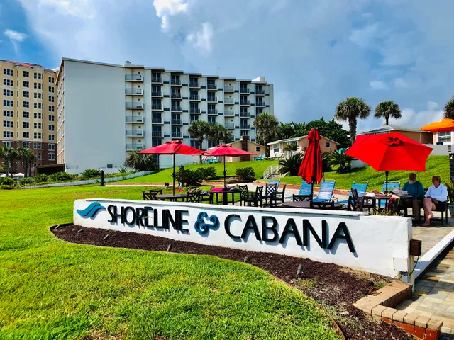Shoreline All Suites Inn & Cabana Colony Cottages