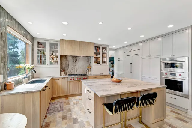 Classic Cabinets & Design