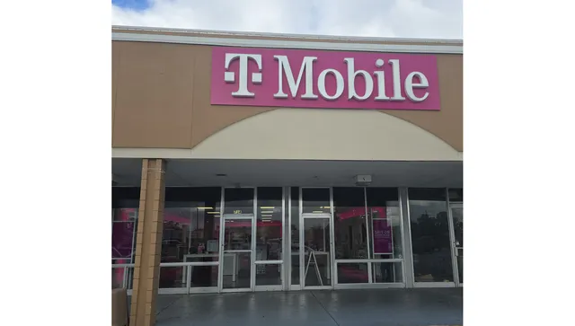 T-Mobile Authorized Retailer