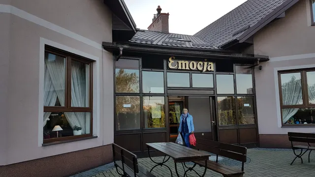 Restauracja & Pokoje gościnne "Emocja"