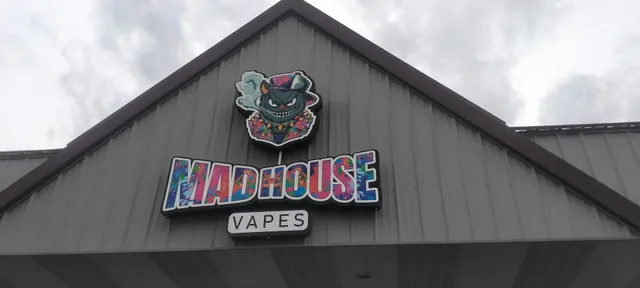 Mad House Vapes