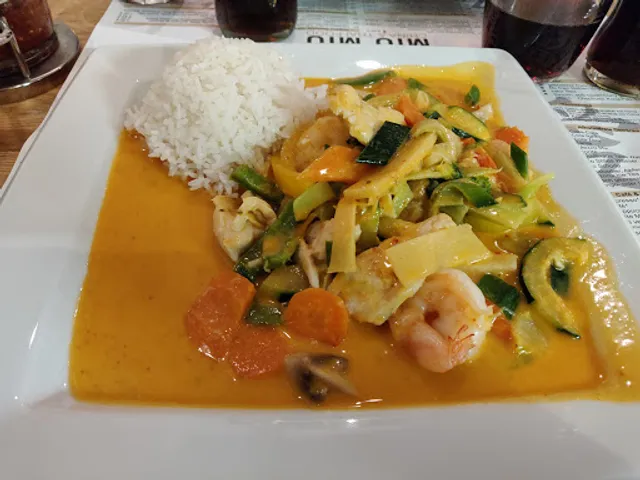 Mama Lyn‘s Asian Cuisine