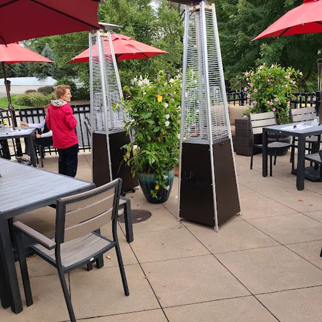 Mish Mosh Eclectic Eatery & Spirits