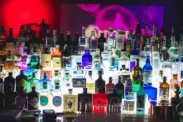 Sonar Cocktail Lounge