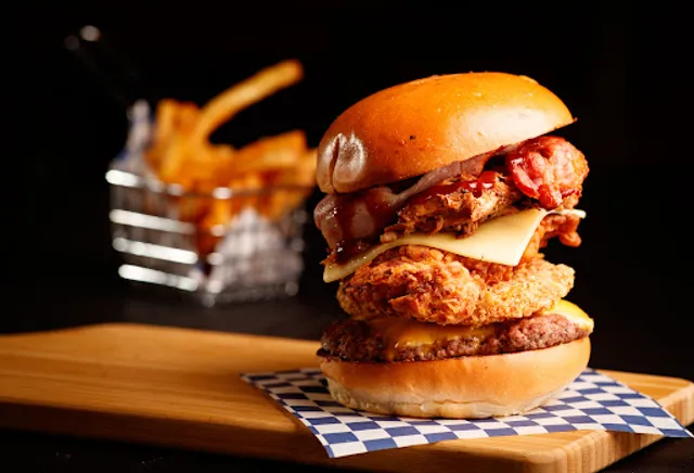 Benny's American Burger - Mount Barker