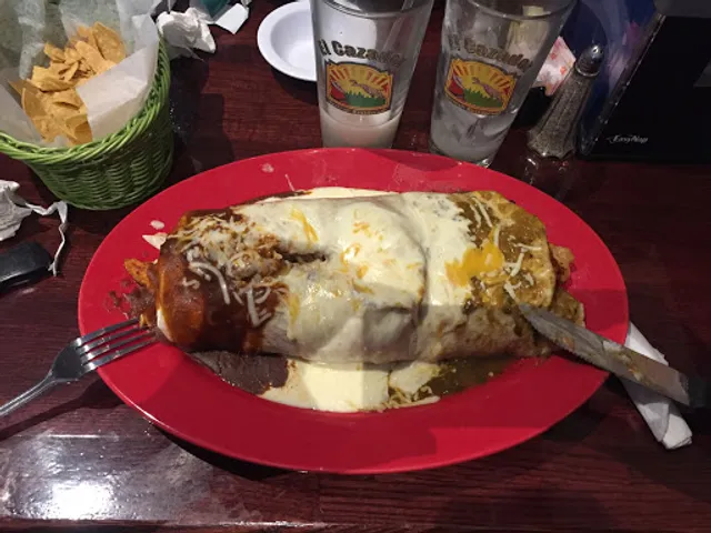 El Cazador - Airport Plaza