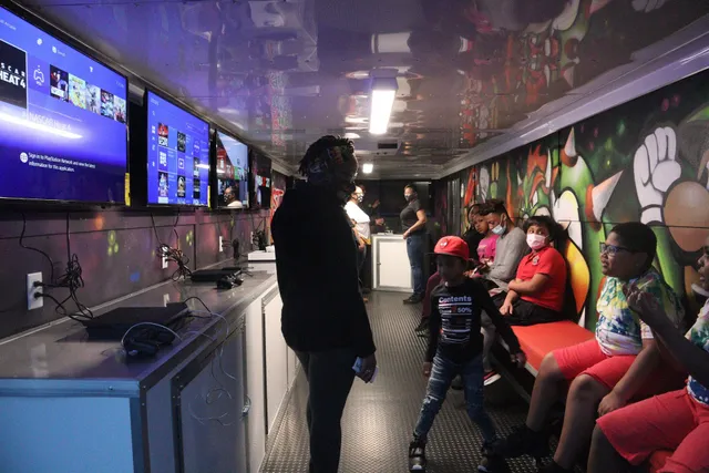 1stplayervideogametruck